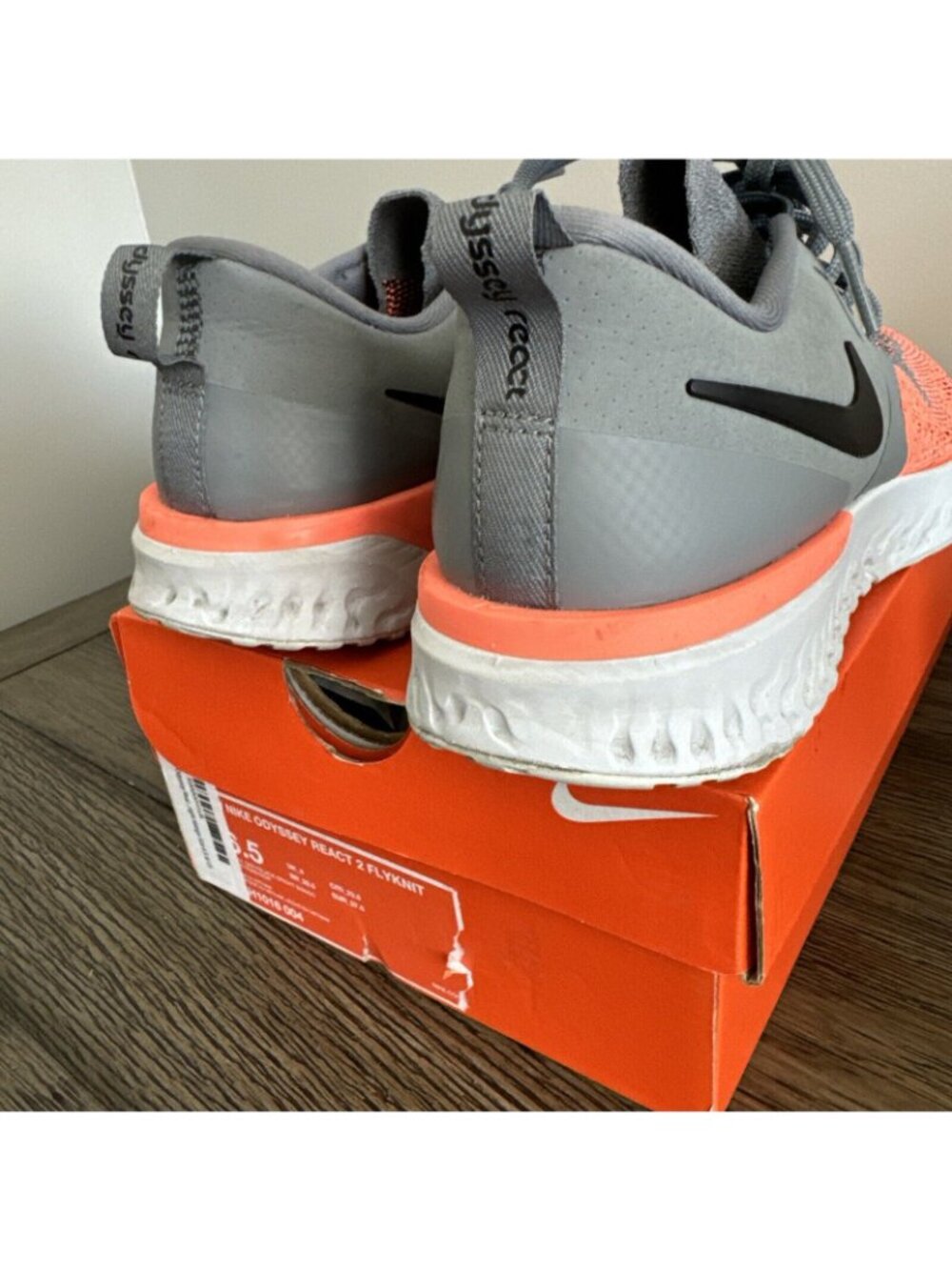 Nike Womens Odyssey React 2 Flyknit Running Shoes Gray/Orange Size 6.5 US W/Box - Picture 9 of 13
